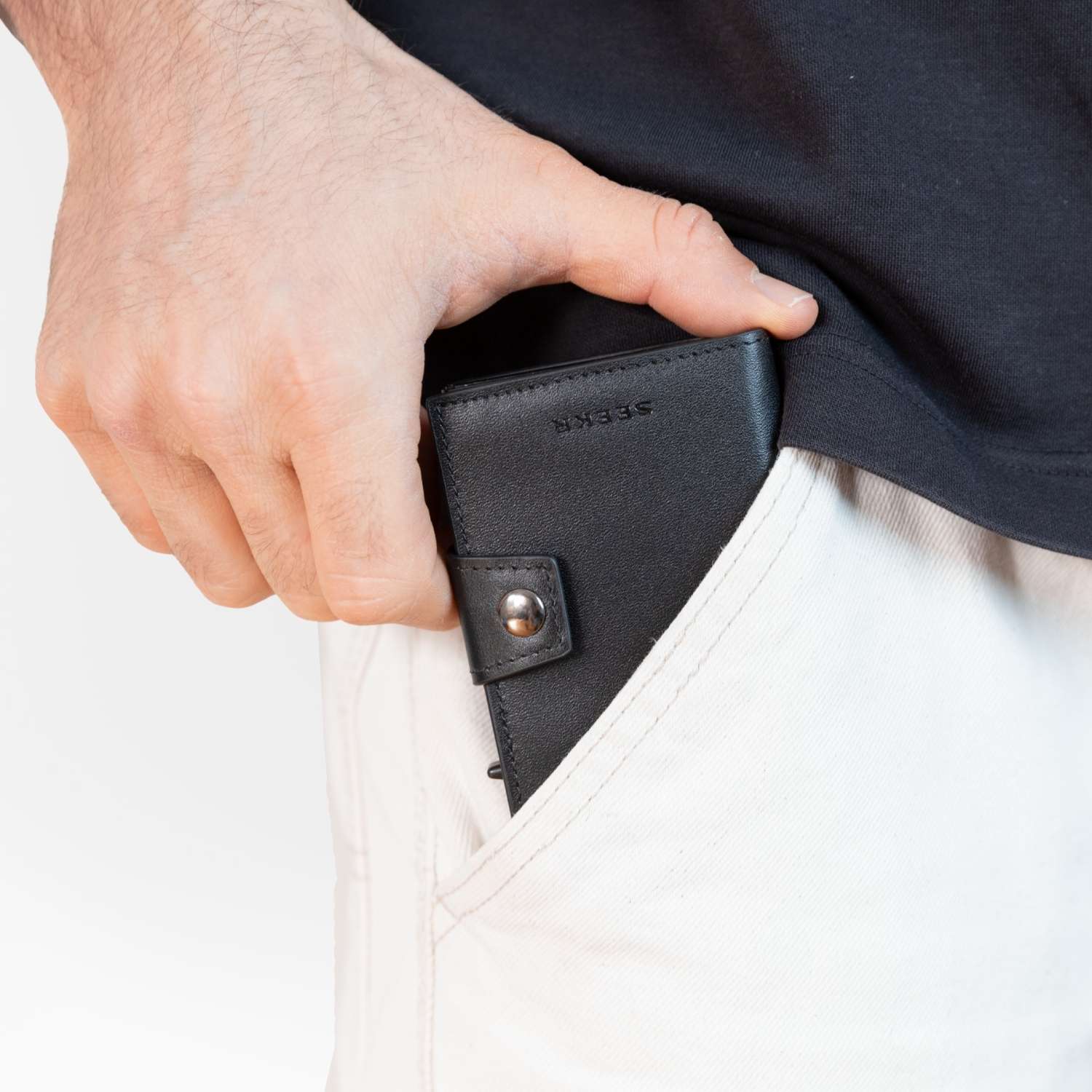 Seekr Cardholder Pro